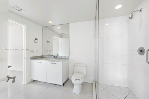 Condominio en venta en Miami, Florida, 2 dormitorios, 106.47 m2 № 2051188 - foto 16