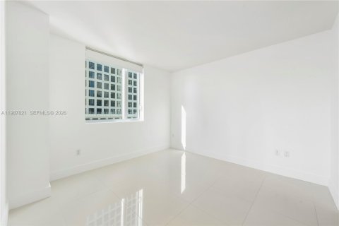 Condominio en venta en Miami, Florida, 2 dormitorios, 106.47 m2 № 2051188 - foto 11