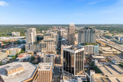 Immobilier commercial à louer à Orlando, Floride: 602.01 m2 № 2104189 - photo 4