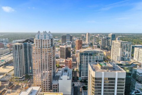 Immobilier commercial à louer à Orlando, Floride: 602.01 m2 № 2104189 - photo 5