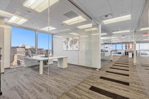 Immobilier commercial à louer à Orlando, Floride: 602.01 m2 № 2104189 - photo 27