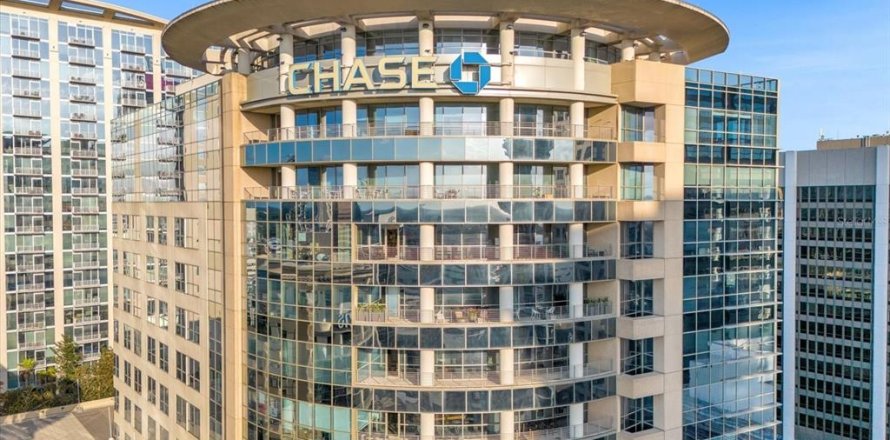 Immobilier commercial à Orlando, Floride 602.01 m2 № 2104189