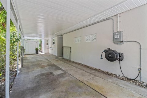 Casa en venta en Saint Petersburg, Florida, 3 dormitorios, 137.68 m2 № 1844836 - foto 30