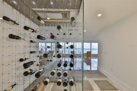 Condominio en venta en Tampa, Florida, 4 dormitorios, 489.41 m2 № 1634164 - foto 3