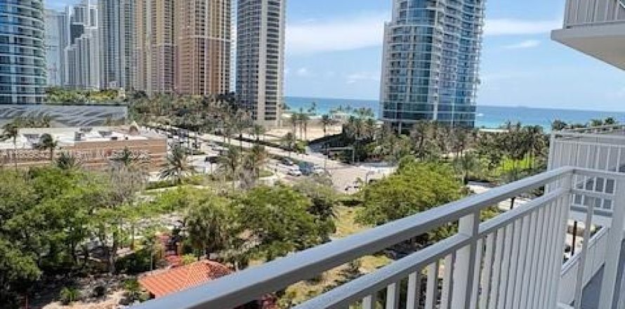Condo à Sunny Isles Beach, Floride, 2 chambres  № 1934641