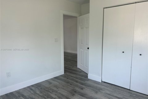 Appartement à louer à Miami, Floride: 2 chambres, 60.39 m2 № 2301603 - photo 8