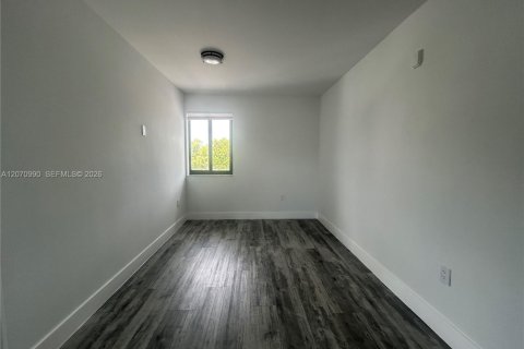 Appartement à louer à Miami, Floride: 2 chambres, 60.39 m2 № 2301603 - photo 11