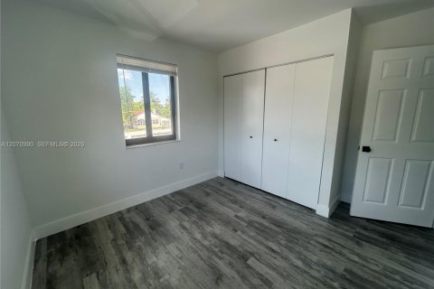 Appartement à louer à Miami, Floride: 2 chambres, 60.39 m2 № 2301603 - photo 9