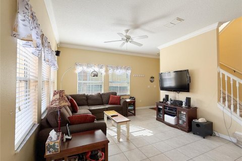 Touwnhouse à vendre à Kissimmee, Floride: 4 chambres, 151.99 m2 № 2144140 - photo 5