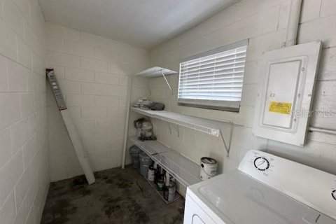 House in Winter Haven, Florida 3 bedrooms, 105.35 sq.m. № 1911612 - photo 21