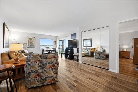 Copropriété à vendre à Saint Petersburg, Floride: 1 chambre, 82.22 m2 № 2318761 - photo 10