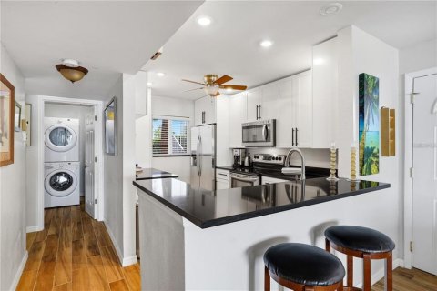 Copropriété à vendre à Saint Petersburg, Floride: 1 chambre, 82.22 m2 № 2318761 - photo 15