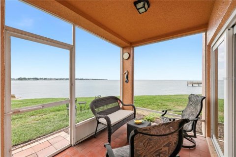 Condo à Saint Petersburg, Floride, 1 chambre  № 2318761
