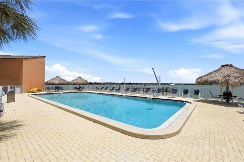 Copropriété à vendre à Saint Petersburg, Floride: 1 chambre, 82.22 m2 № 2318761 - photo 29