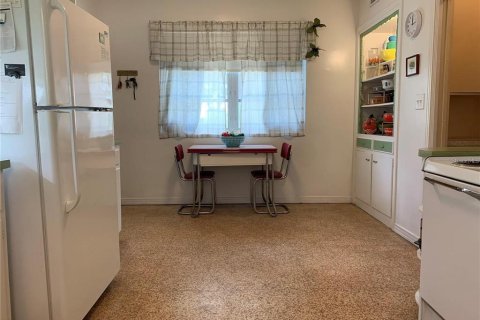 Casa en venta en Plant City, Florida, 5 dormitorios, 323.49 m2 № 2144425 - foto 17