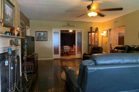 Casa en venta en Plant City, Florida, 5 dormitorios, 323.49 m2 № 2144425 - foto 25