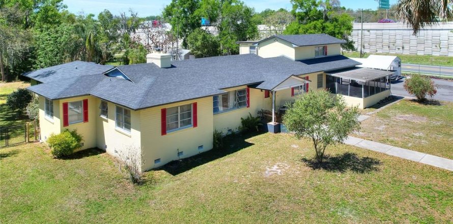 Casa en Plant City, Florida 5 dormitorios, 323.49 m2 № 2144425