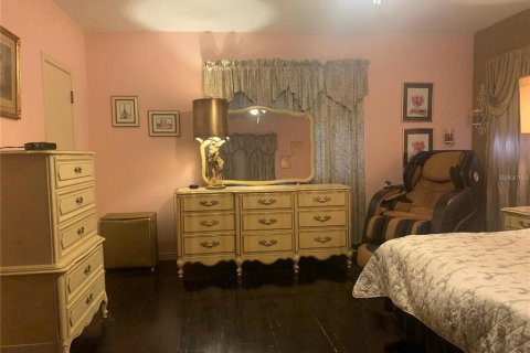 Casa en venta en Plant City, Florida, 5 dormitorios, 323.49 m2 № 2144425 - foto 23