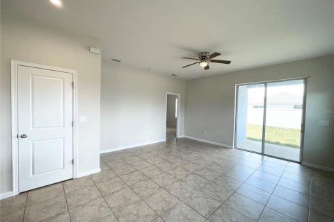 Casa en alquiler en Land O' Lakes, Florida, 3 dormitorios, 139.35 m2 № 2150134 - foto 11