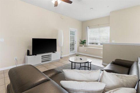 Condominio en venta en Kissimmee, Florida, 3 dormitorios, 132.57 m2 № 2092945 - foto 7