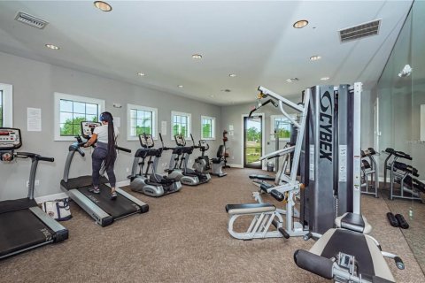 House in Sun City Center, Florida 6 bedrooms, 290.78 sq.m. № 1912505 - photo 22