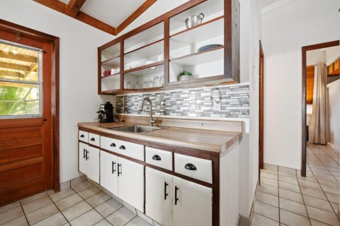 House in Fort Lauderdale, Florida 2 bedrooms, 86.96 sq.m. № 2177848 - photo 17