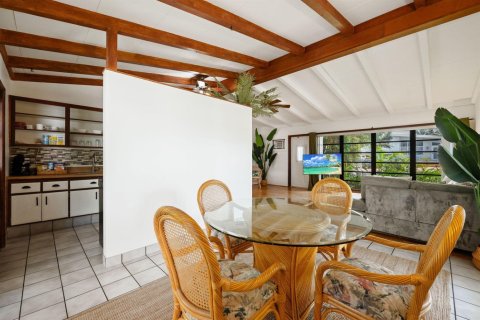 House in Fort Lauderdale, Florida 2 bedrooms, 86.96 sq.m. № 2177848 - photo 15