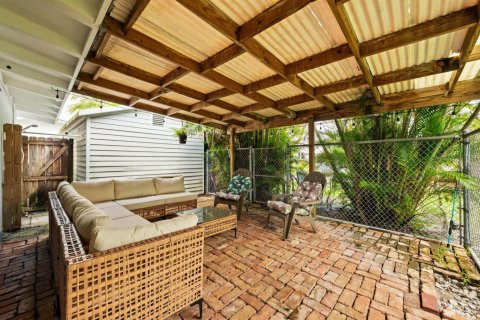 House in Fort Lauderdale, Florida 2 bedrooms, 86.96 sq.m. № 2177848 - photo 26