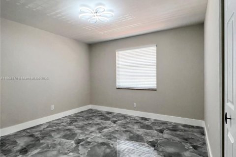 Condominio en venta en Tamarac, Florida, 2 dormitorios, 117.99 m2 № 1891911 - foto 15
