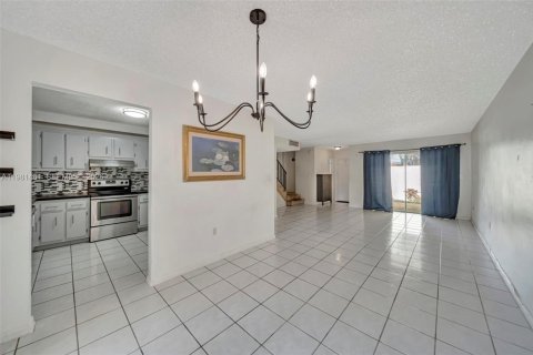 Купить виллу или дом в Майами, Флорида 2 спальни, 125.05м2, № 2043372 - фото 7