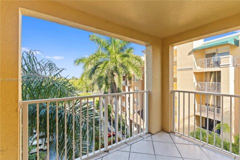 Снять в аренду кондоминиум в Авентура, Флорида 3 спальни, 123.56м2, № 1945339 - фото 16