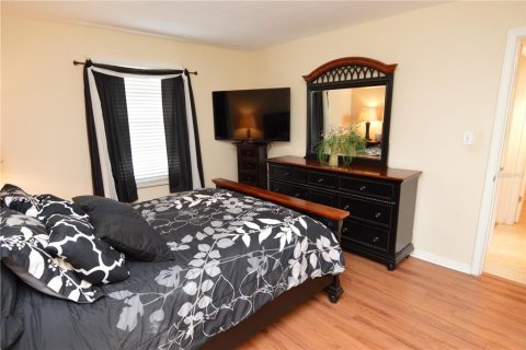 Copropriété à louer à Saint Petersburg, Floride: 1 chambre, 76.64 m2 № 1808703 - photo 25