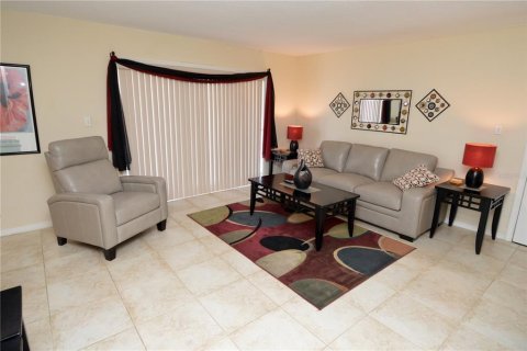 Copropriété à louer à Saint Petersburg, Floride: 1 chambre, 76.64 m2 № 1808703 - photo 14
