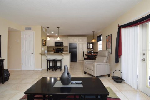 Copropriété à louer à Saint Petersburg, Floride: 1 chambre, 76.64 m2 № 1808703 - photo 19