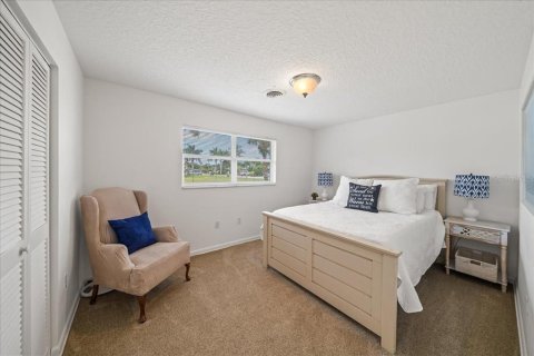 Villa ou maison à vendre à Cocoa Beach, Floride: 4 chambres, 201.32 m2 № 1883095 - photo 19
