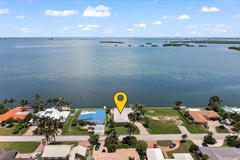 Villa ou maison à vendre à Cocoa Beach, Floride: 4 chambres, 201.32 m2 № 1883095 - photo 27