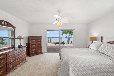 Villa ou maison à vendre à Cocoa Beach, Floride: 4 chambres, 201.32 m2 № 1883095 - photo 13