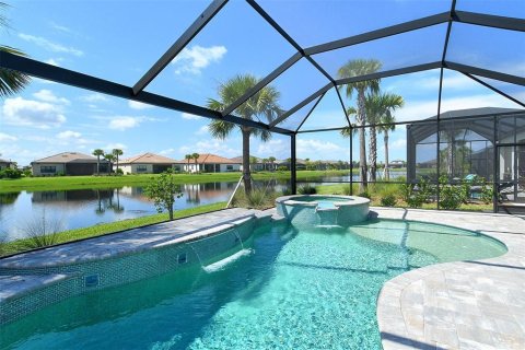 House in Bradenton, Florida 3 bedrooms, 190.82 sq.m. № 712993 - photo 16
