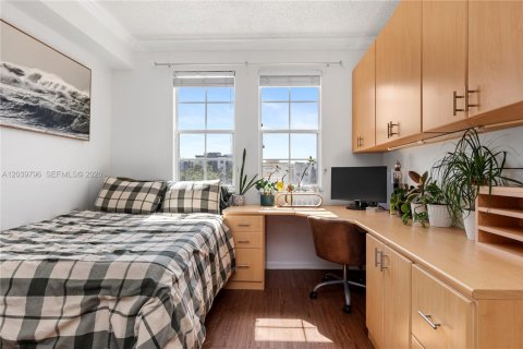 Condo in Fort Lauderdale, Florida, 2 bedrooms  № 2086399 - photo 18