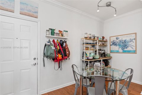 Condo in Fort Lauderdale, Florida, 2 bedrooms  № 2086399 - photo 3