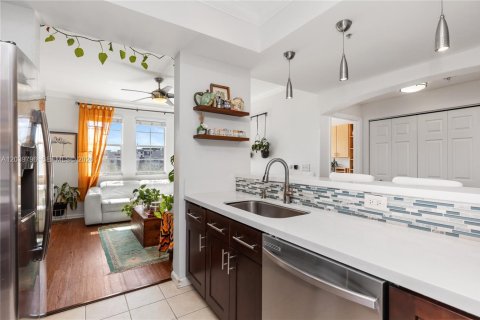 Condo in Fort Lauderdale, Florida, 2 bedrooms  № 2086399 - photo 7