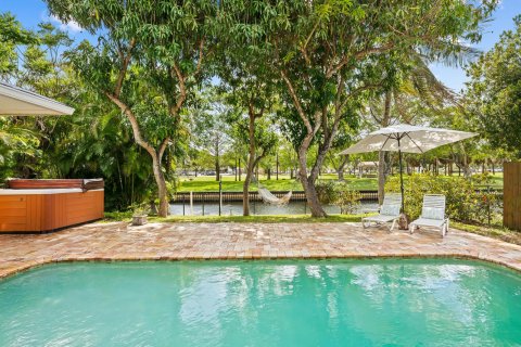 Villa ou maison à vendre à Plantation, Floride: 3 chambres, 137.87 m2 № 2147004 - photo 3