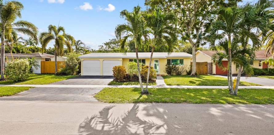 Villa ou maison à Plantation, Floride 3 chambres, 137.87 m2 № 2147004