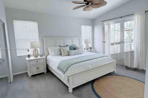 House in Coral Springs, Florida 4 bedrooms, 253.25 sq.m. № 2038585 - photo 14