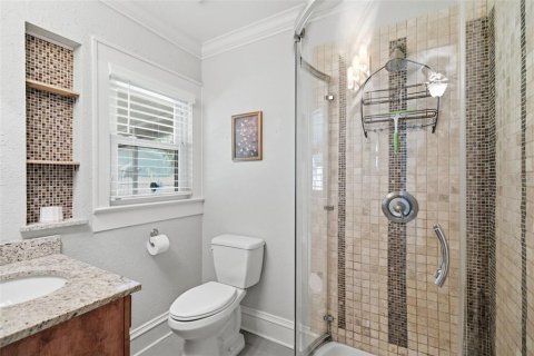 House in Tampa, Florida 3 bedrooms, 117.06 sq.m. № 2236311 - photo 26