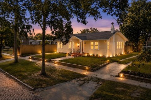 Villa ou maison à Tampa, Floride 3 chambres, 117.06 m2 № 2236311