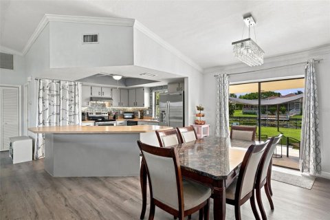 Villa ou maison à vendre à Cape Coral, Floride: 3 chambres, 131.92 m2 № 2389414 - photo 15