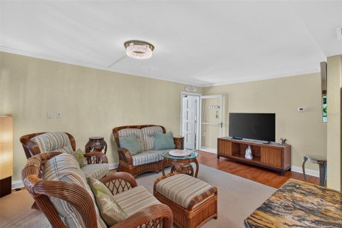 Condo in Safety Harbor, Florida, 1 bedroom № 2156724 - photo 10