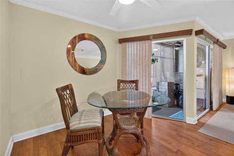 Condo in Safety Harbor, Florida, 1 bedroom № 2156724 - photo 16