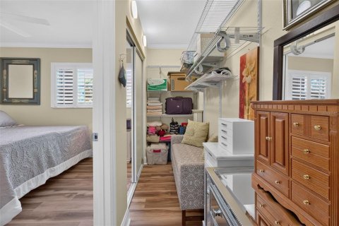 Condo in Safety Harbor, Florida, 1 bedroom № 2156724 - photo 21